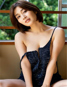 《全球成人中文在线-美女美色网》