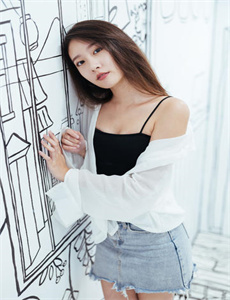 《小明视频免费永久在线-深田咏美女仆丝袜强制中出》